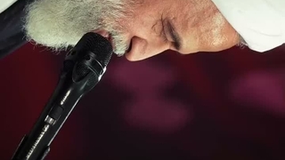 پس چرا برخی نه‌تنها در برابر این ظلم‌ها سکوت می‌کنند، بلکه در برابر ظالمان سرِ کرنش فرود می‌آورند؟