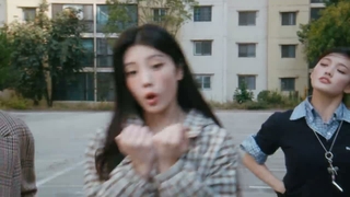 ILLIT (아일릿)  체포하겠어 (You’re Under Arrest)’ Official MV (Performance ver.)_