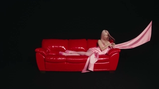 Jisoo ADDICTED MV